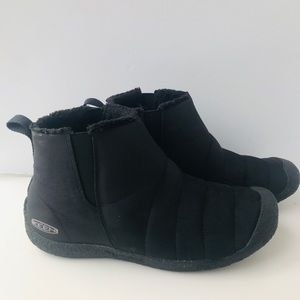 KEEN Women's Howser Mid Fashion Boot